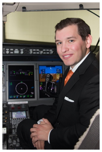 Max Grover, capitão/gerente de segurança operacional, Dell Aviation